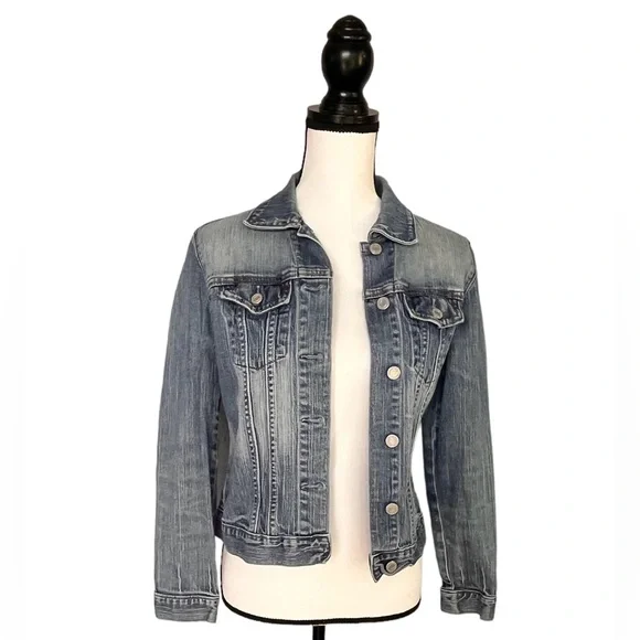 GAP Stretch Blue Jean Distressed Trucker Denim Jacket Sz XS - Picture 1 of 3